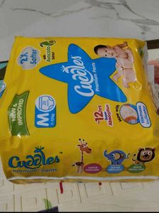 Cuddles Premium Pants Diapers - Size M