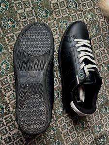 Benetton Black Sneakers -9 Size