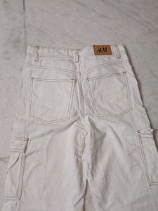 H&amp;M Beige Cargo Pants