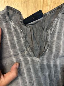 Gray Textured Tunic - Size L