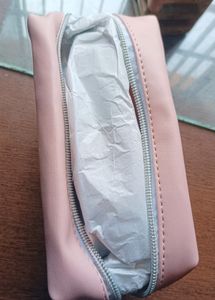 The Moms Co. Makeup Pouch