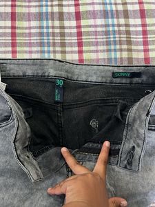 Grey Wash Distressed Jeans