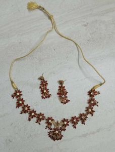 Combo Wedding Georgette Saree, Blouse &amp; Necklace