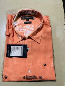 Premium Tommy Hilfiger Shirts new with tag