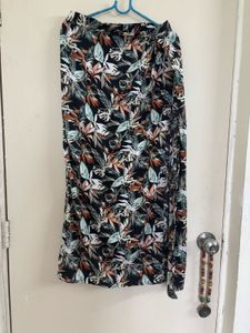 COOL AND CAUSAL BOTANICAL BEACH  CO-ORDS SET