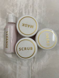 Coccolare Body Polishing Kit Rs -600/-