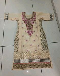 Embroidered Kurta set with Dupatta