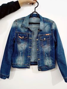 New Jeans Jacket.. Fits For Size Small &amp; Medium
