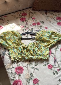 Brand New Floral Print Crop Top, Bust-38/36