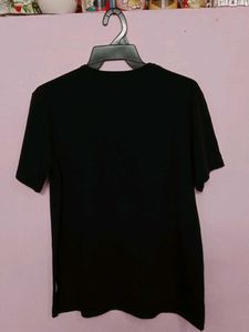 EMPORIO ARMANI MEN&#39;S TSHIRT