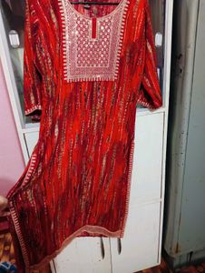 Red Embroidered Kurta