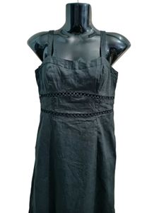 Zara Sleeveless Midi Dress