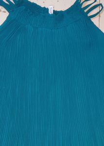 Cute Top With Line Pattern