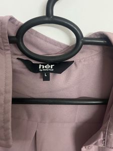 Her by Invictus Mauve Button-Down