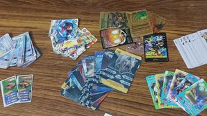 Mixed Lot of Trading Cards