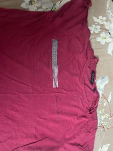 Rouge T-Shirt