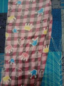 Woolen Lower