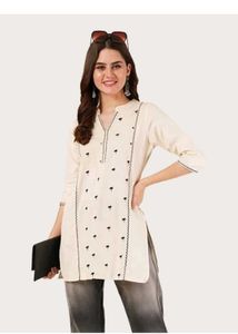 Elegant Embroidered Kurti