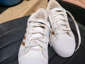 White &amp; Gold Stripe Sneakers