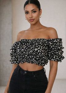 Off-Shoulder Leopard Print Top