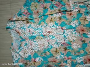 Floral Embroidered Kurta