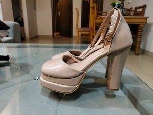 Mary Jane Peach High Heels