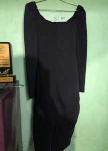 Elegant Black Midi Dress