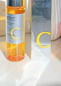 Missha Vita C Toner