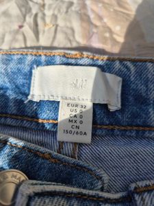 Wide Leg Jeans with Bow Detail