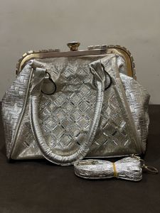beautyful silver bag