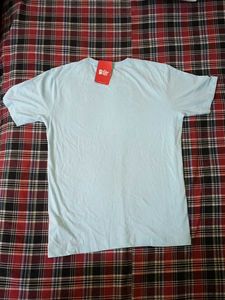 Save The Dolphin Graphic Tee
