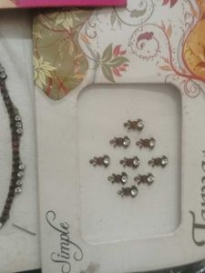 16 Fancy Bindi Set