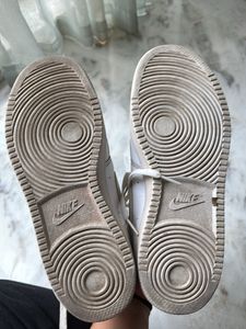 Nike High Ankle Sneekers