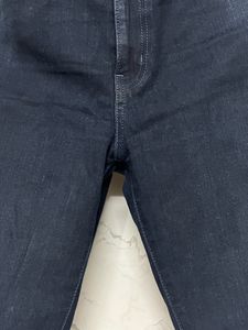 PRICE DROP🔥Levi’s Women Jeans (New Condition)❤