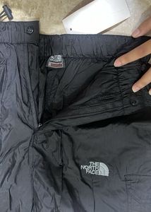 BRAND NEW NORTH FACE CARGOS