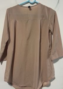 Casual top for women