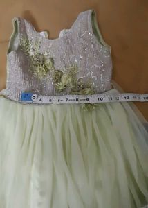 Green party gown (4-8yrs)