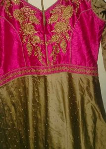 Elegant Pink & Gold Kurta Set
