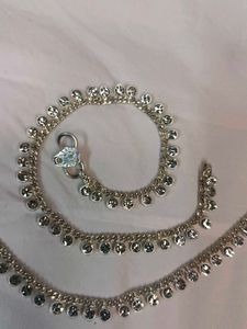 PAYAL In Excellent Condition