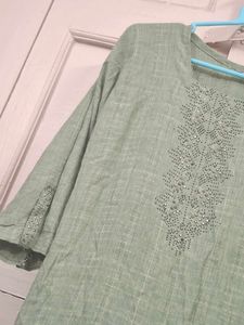 Grape Green Embellished Kurta