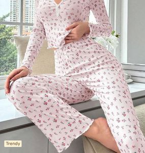 Floral Lounge Set