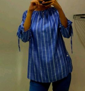 elegant blue top