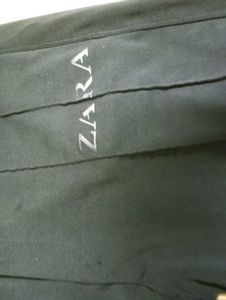 Black Zara Trousers Streachy And Comfortable