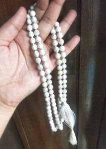 Howlite Crystal Positivity Mala