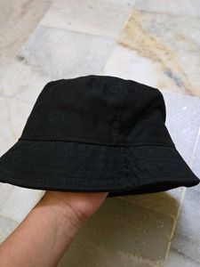 Black Bucket Hat
