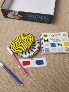 MAGICAL SCIENCE OPTICAL ILLUSIONS KIT - 8+ YEARS