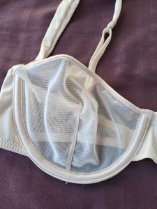 H&amp;M Balconette Mesh Bra 34 C With Satin Linin