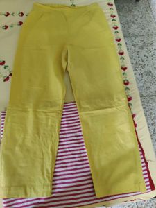 Meena bazaar Embroidered Kurta With Pant