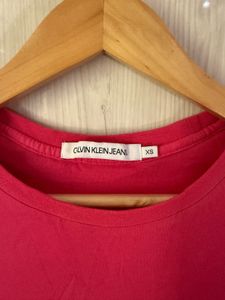 Cute original CK T Shirt Never Worn