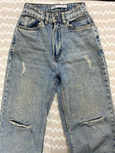 Ripped Straight Fit Jeans